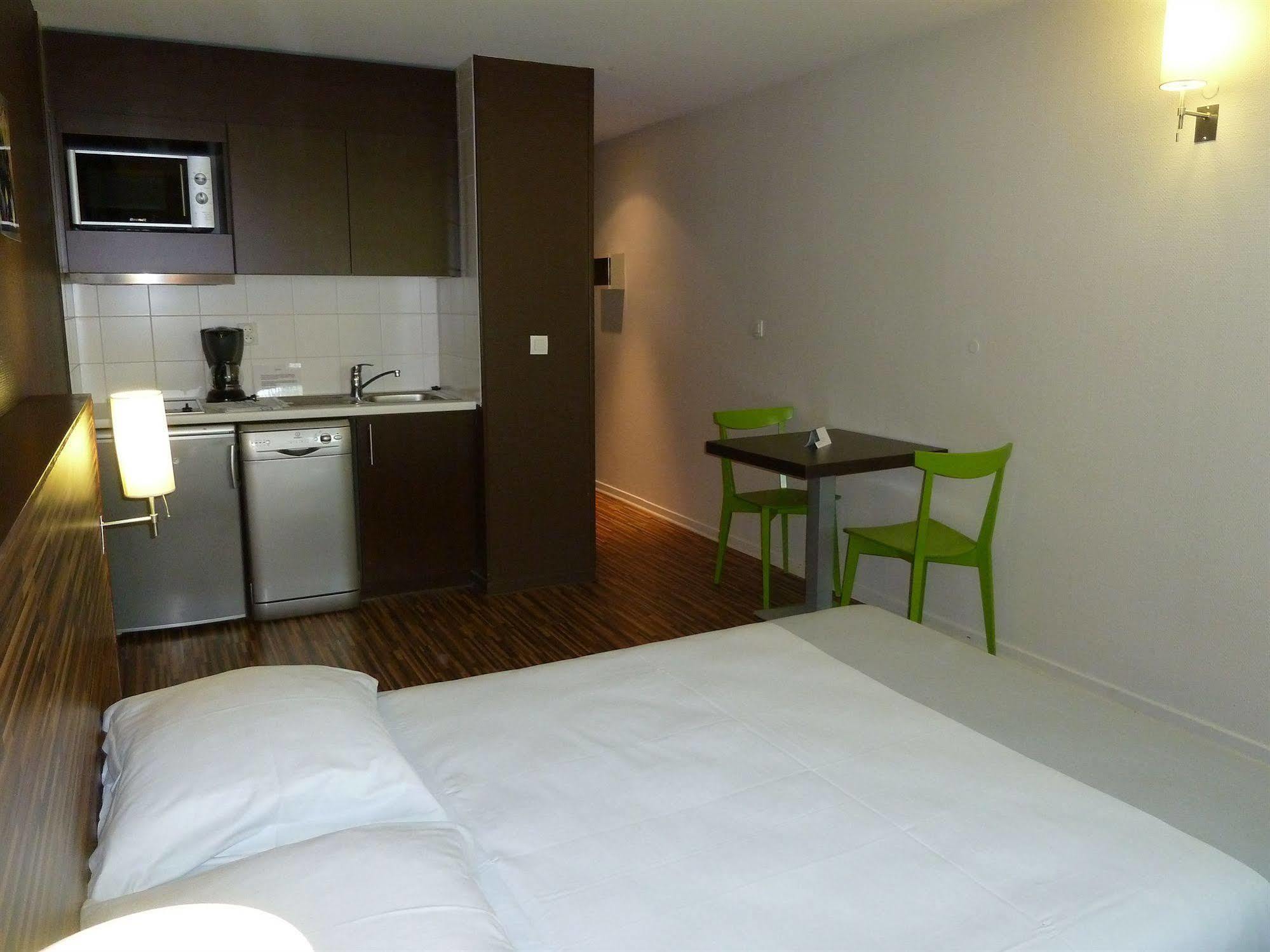 Residence Villemanzy Lyon Eksteriør billede